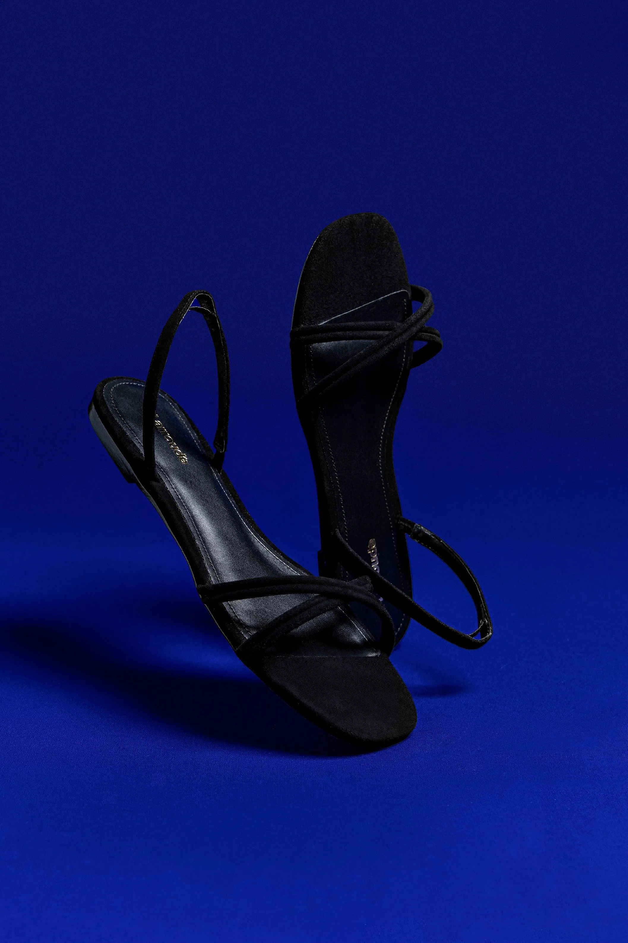 Annie Flat In Black Suede