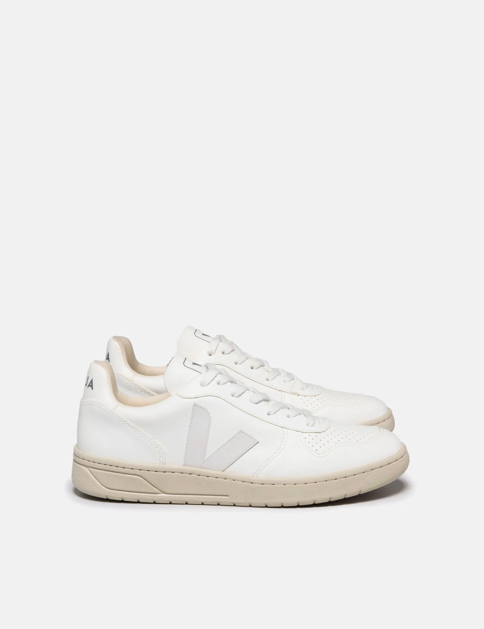 Editors Choice Veja V-10 CWL Trainers - Full White  Today Only!