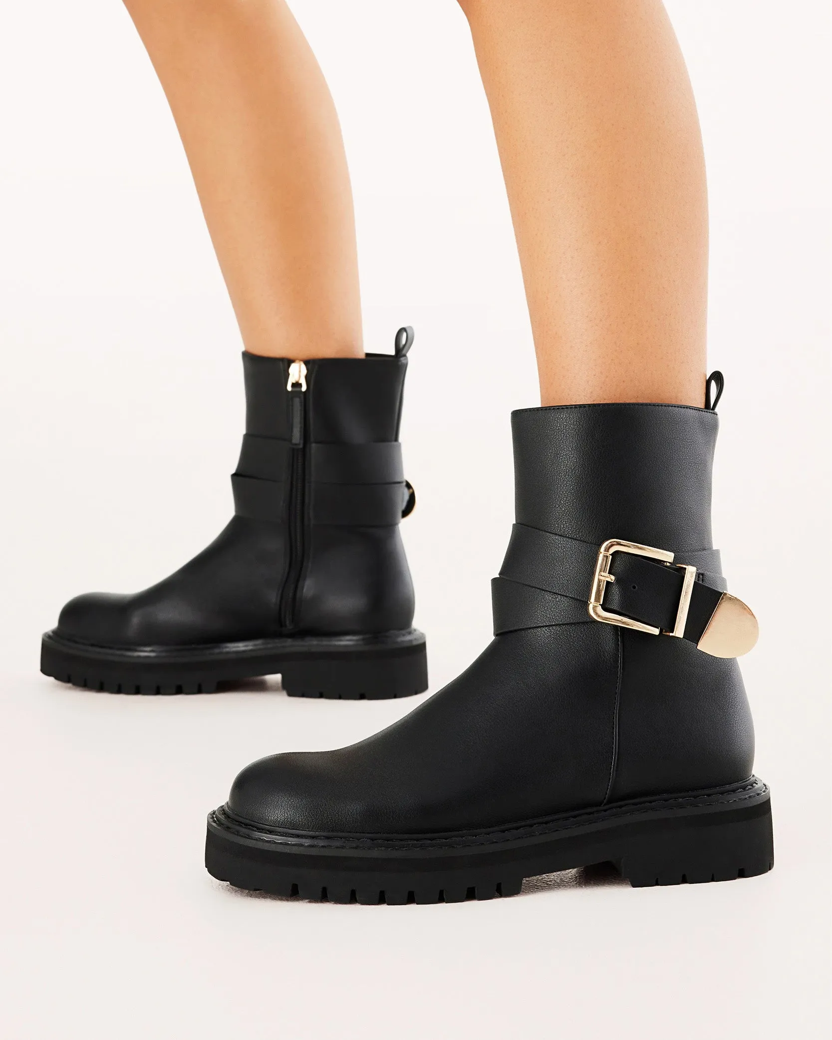 EMMIE - BLACK