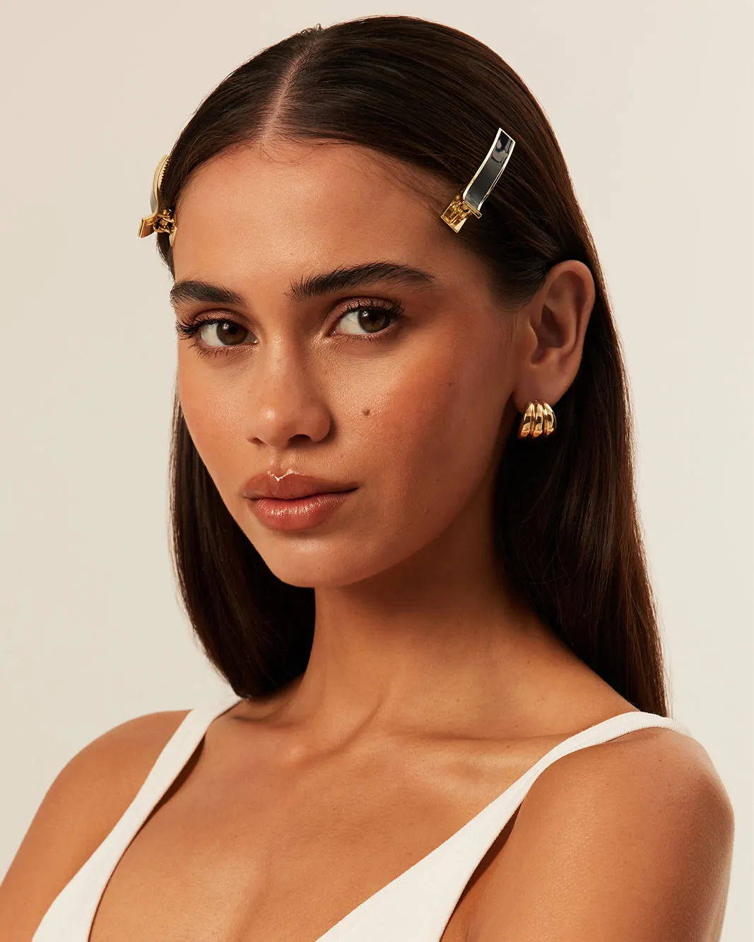 ENAMEL HAIR CLIP - BLACK