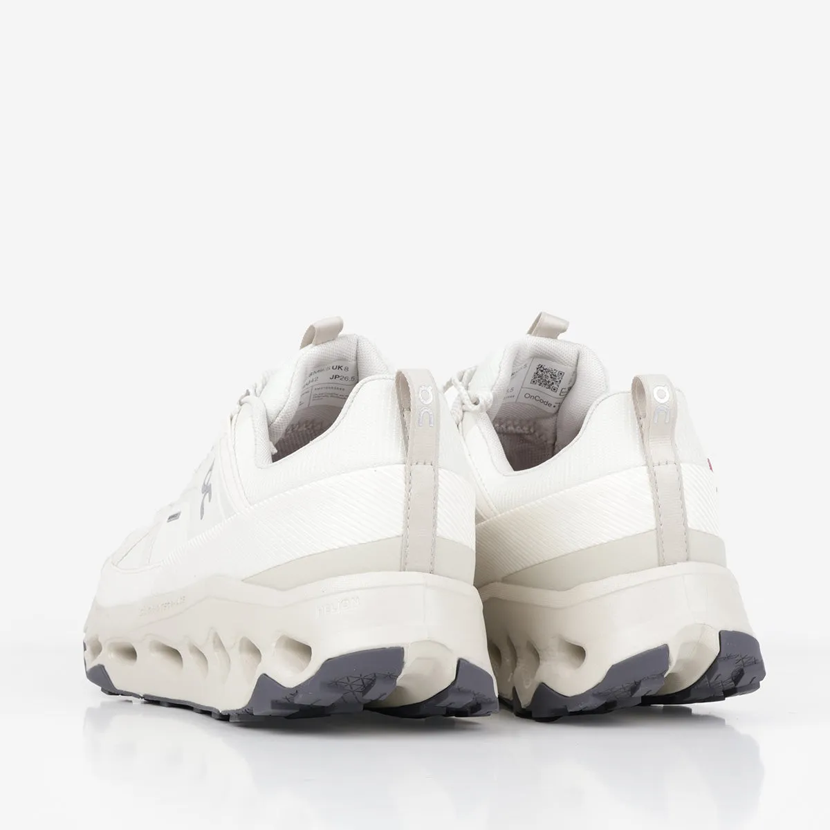 Flash Sale! ON Cloudhorizon Waterproof Shoes  Almost Gone!
