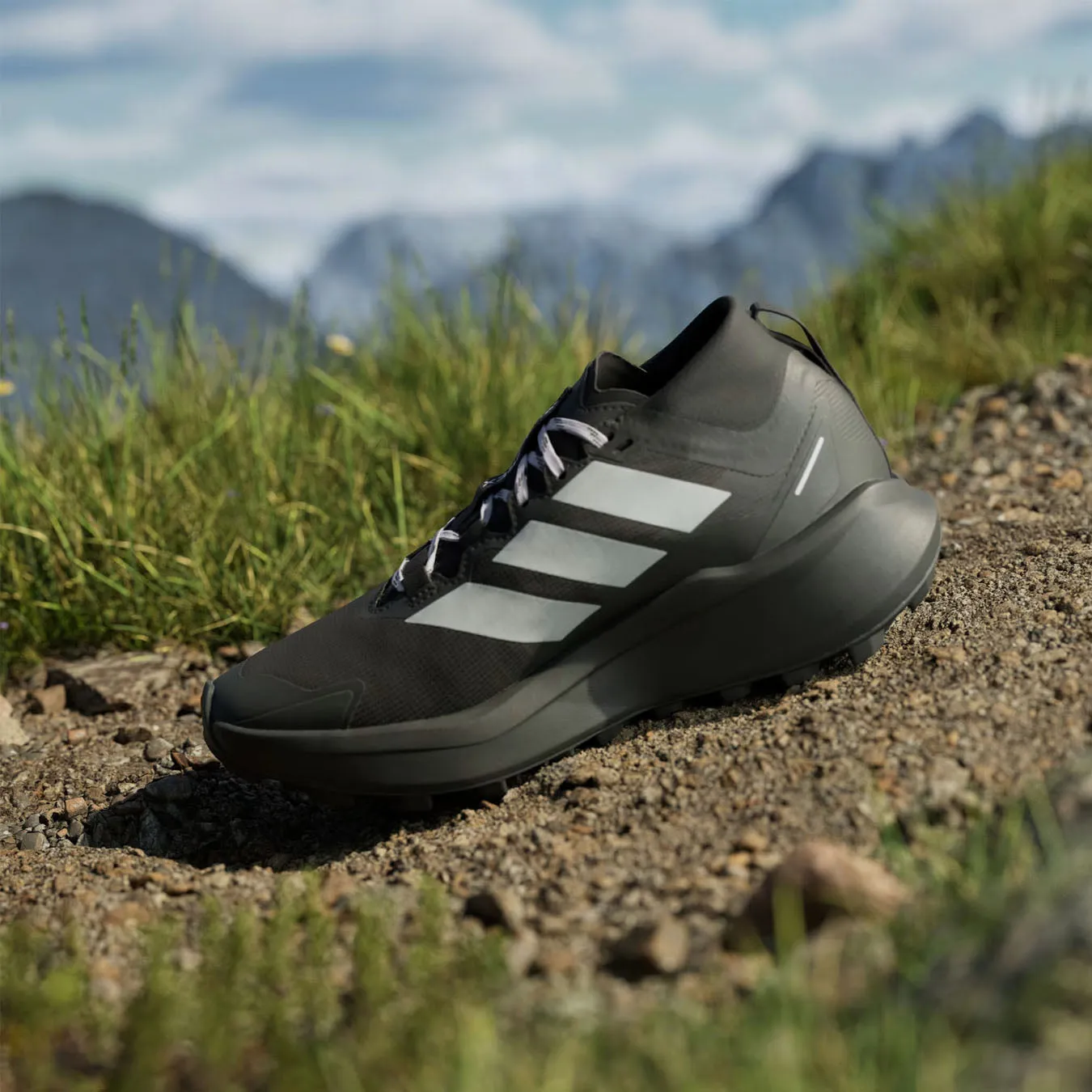 Insta-Worthy Adidas Terrex Womens Terrex Agravic trail running shoes GTX Black  Almost Sold Out!