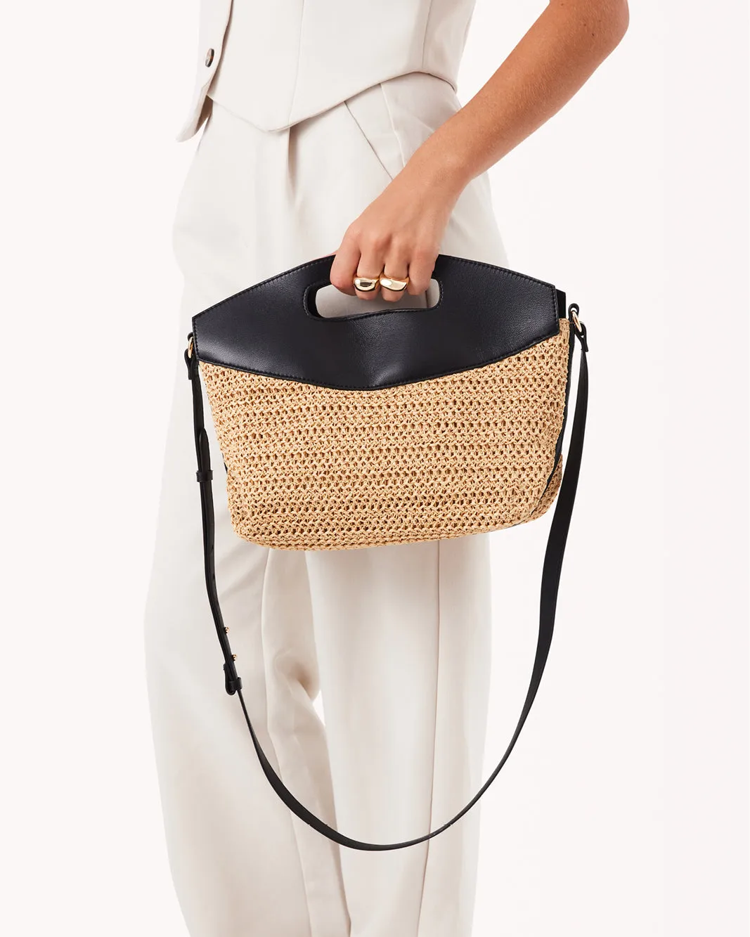 MILA HANDLE BAG - NATURAL RAFFIA-BLACK