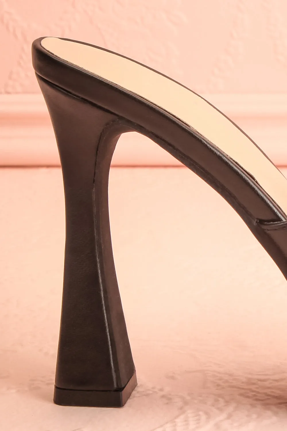 Nerthus Black | High Heel Sandals