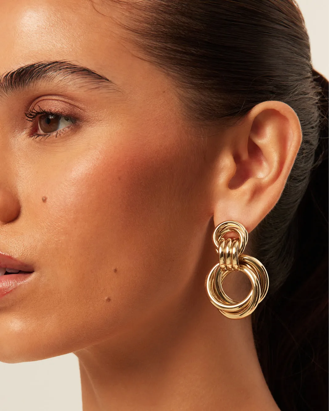 SARA EARRINGS - GOLD
