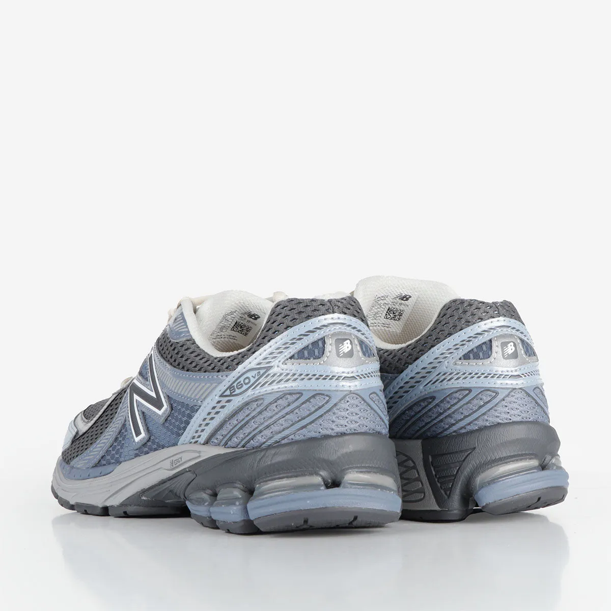 Selling Fast New Balance ML860RC2 Shoes  Limited Release!