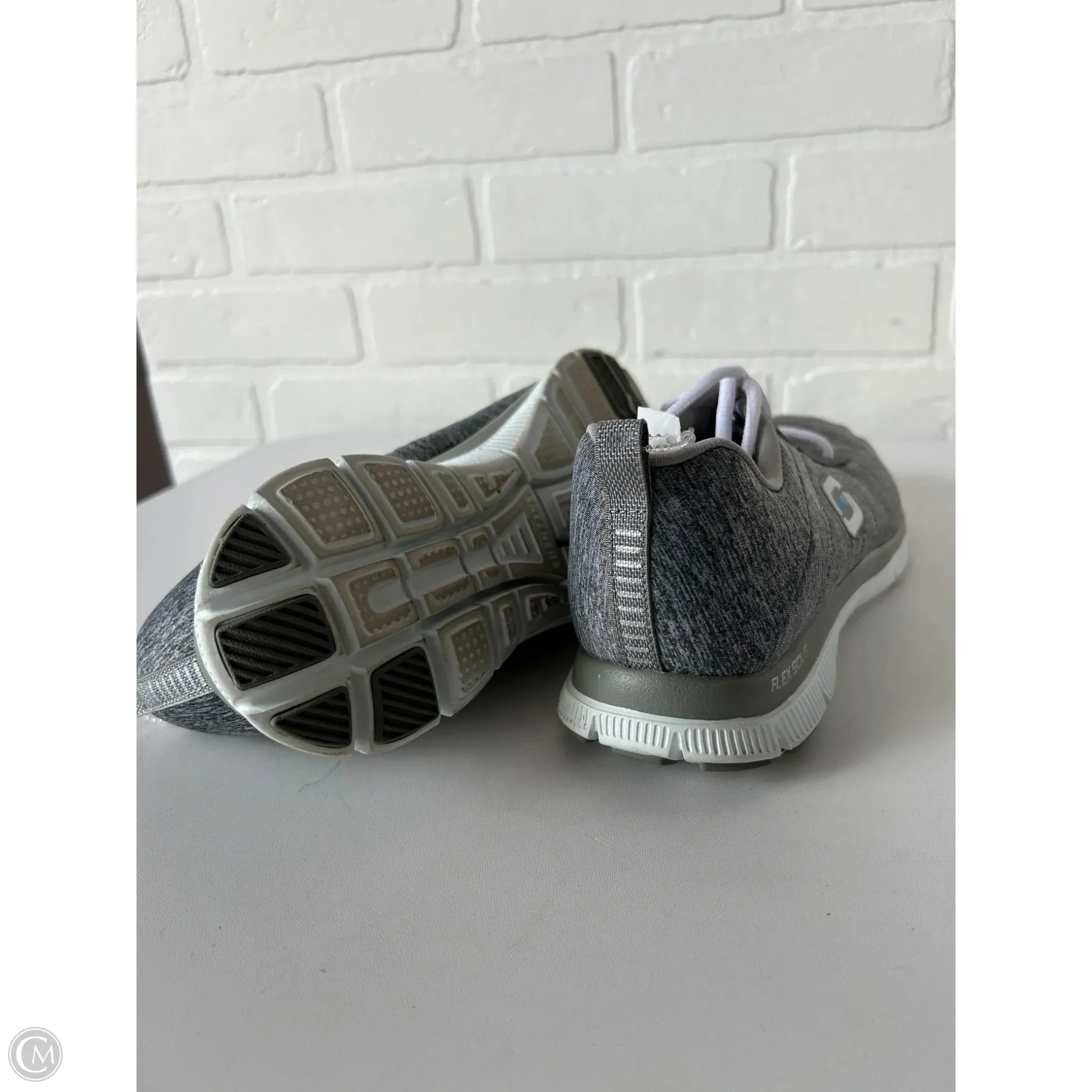 Shoes Athletic By Skechers In Grey, Size: 8