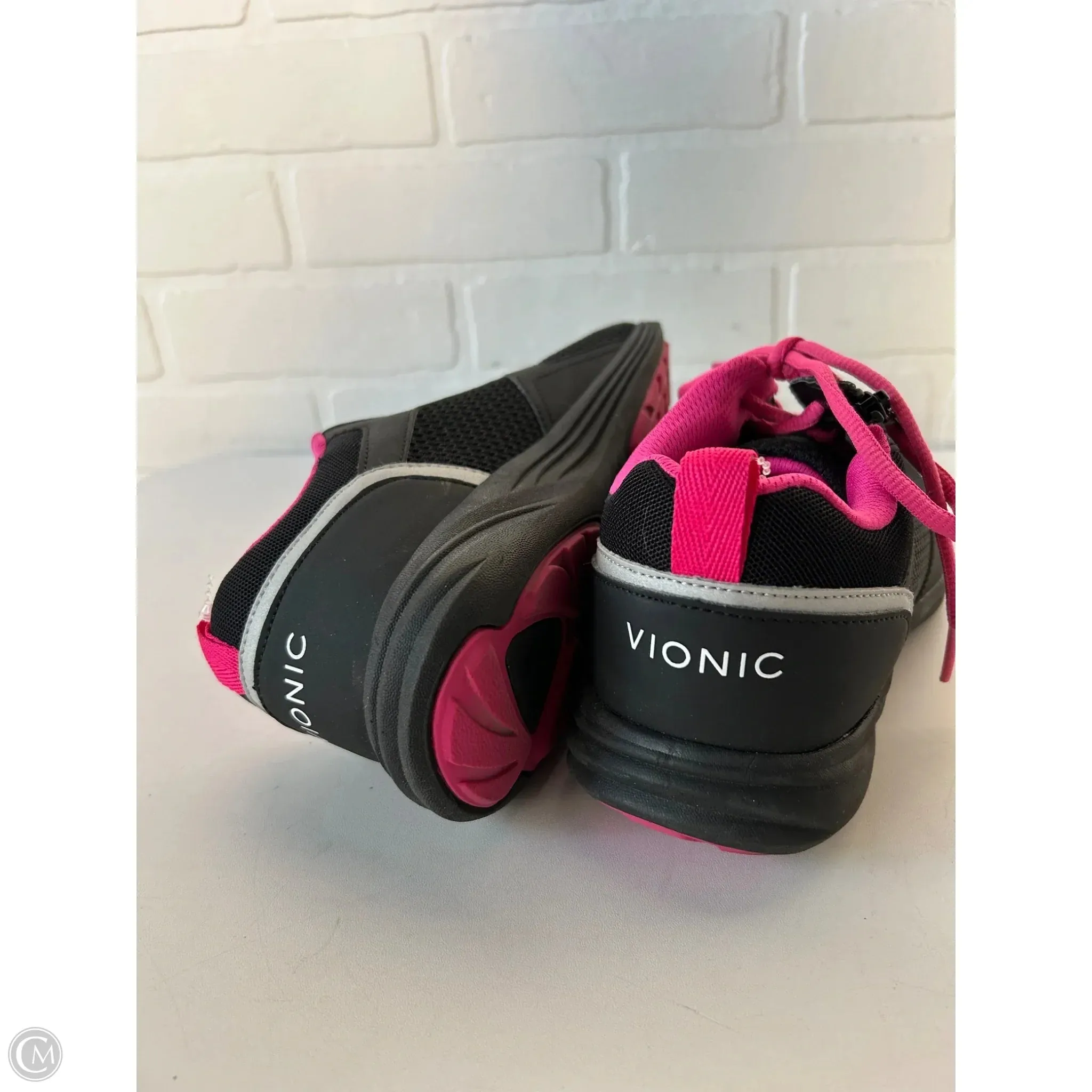 Shoes Athletic By Vionic In Black & Pink, Size: 8