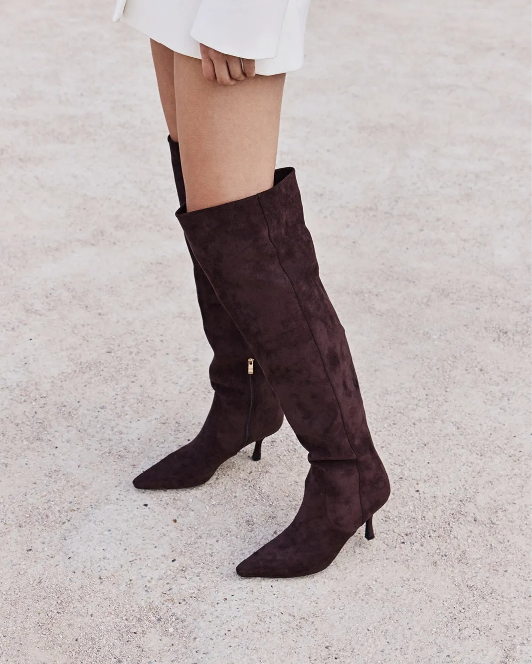 THEIA - DARK CACAO SUEDE