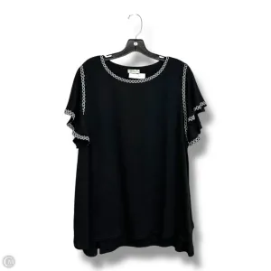 Top Short Sleeve By Max Studio In Black, Size: 1x