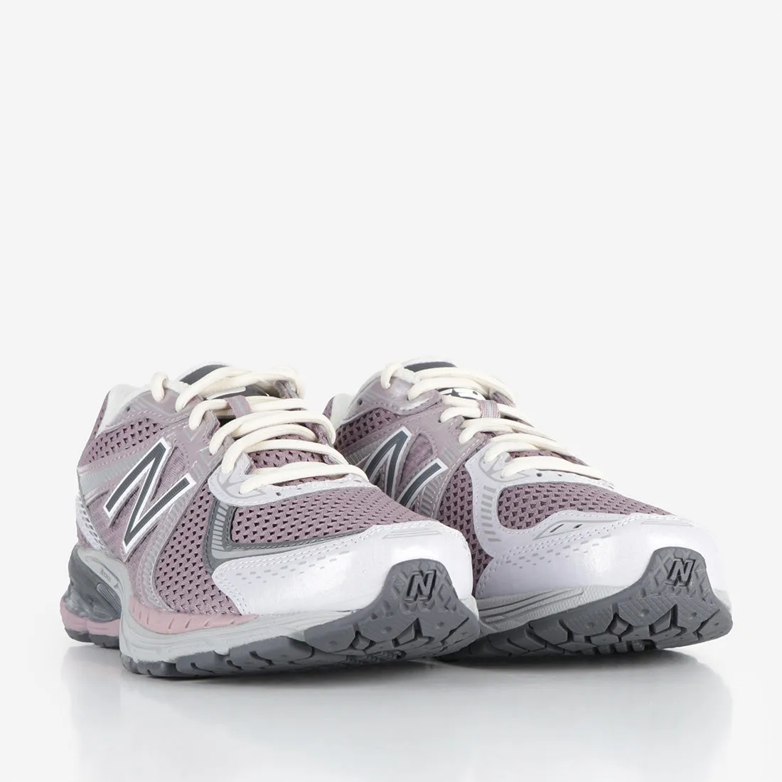 VIP Favorite New Balance ML860BW2 Shoes  Dont Miss Out!